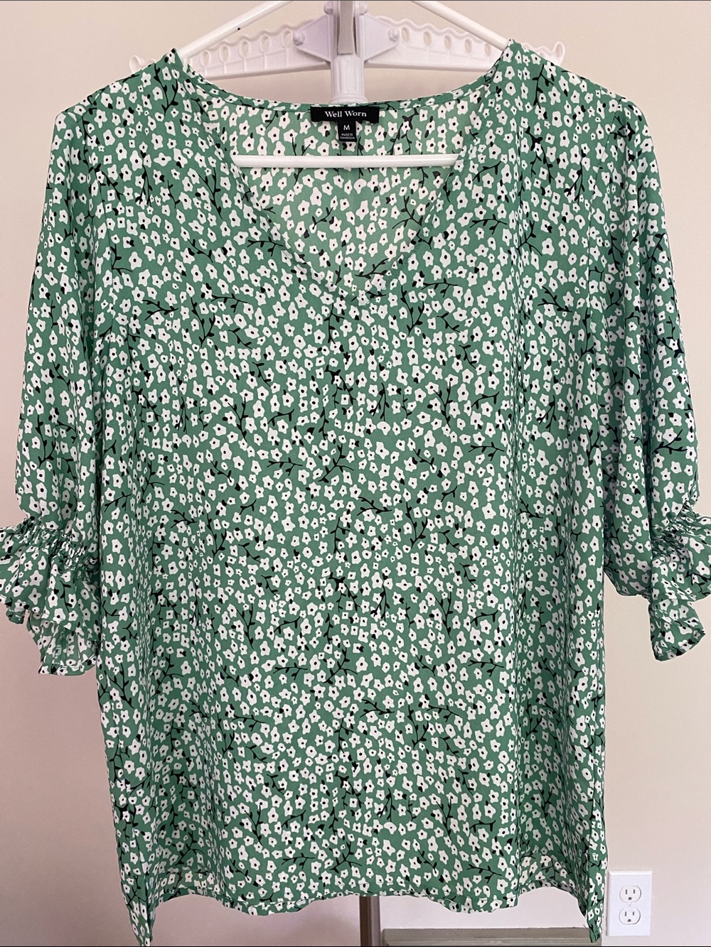 Green Floral Ruffle-Sleeve Blouse